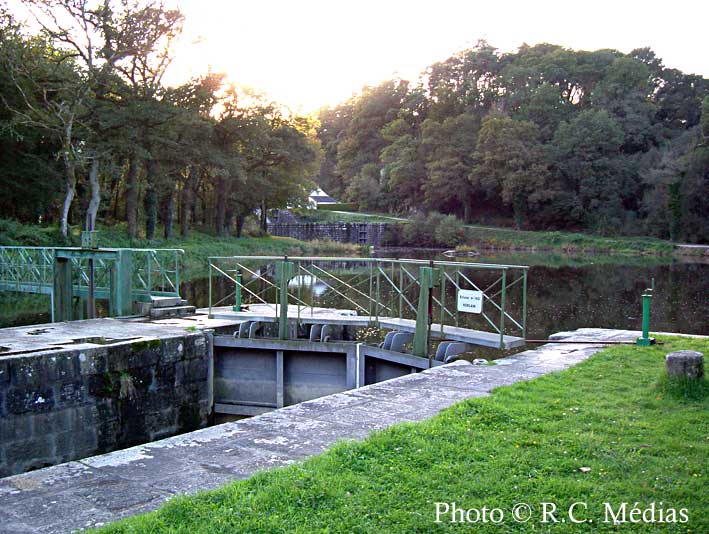9.Canal_Nantes_Brest