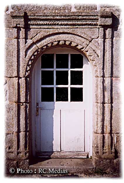 9.Vieille_porte