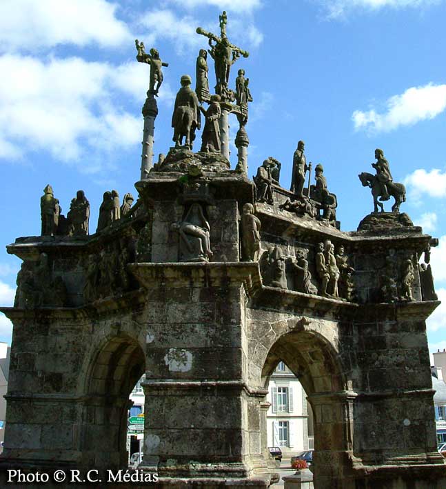 993.Enclos_de_Pleyben