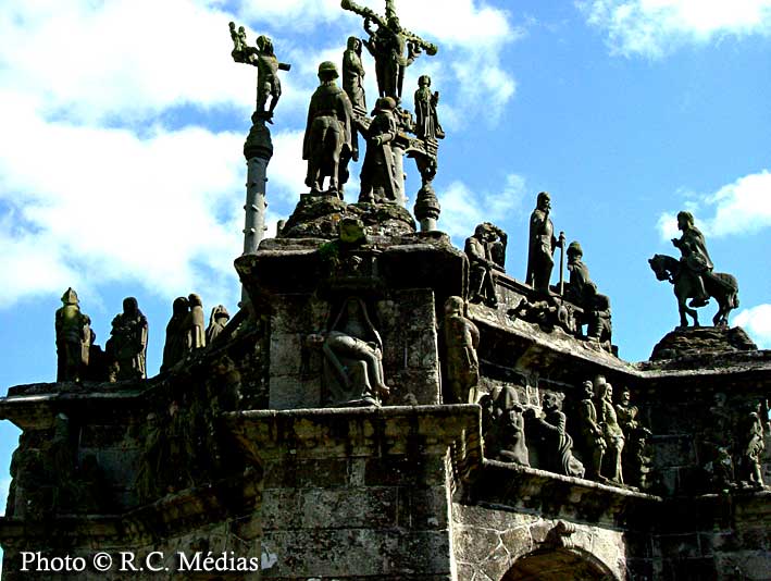 994.Enclos_de_Pleyben